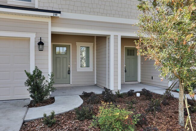 Building Photo - 3/2.5 Townhome in Annie's Walk! 3D Virtual Tour Inside!