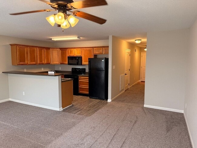 Building Photo - 2403 Talbott Way