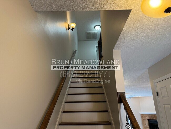 Building Photo - 10427 Raven Brook Ln
