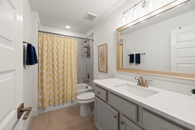 Building Photo - 3503 Kensington Gdns Ln