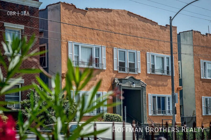 Building Photo - 404 N Coronado St