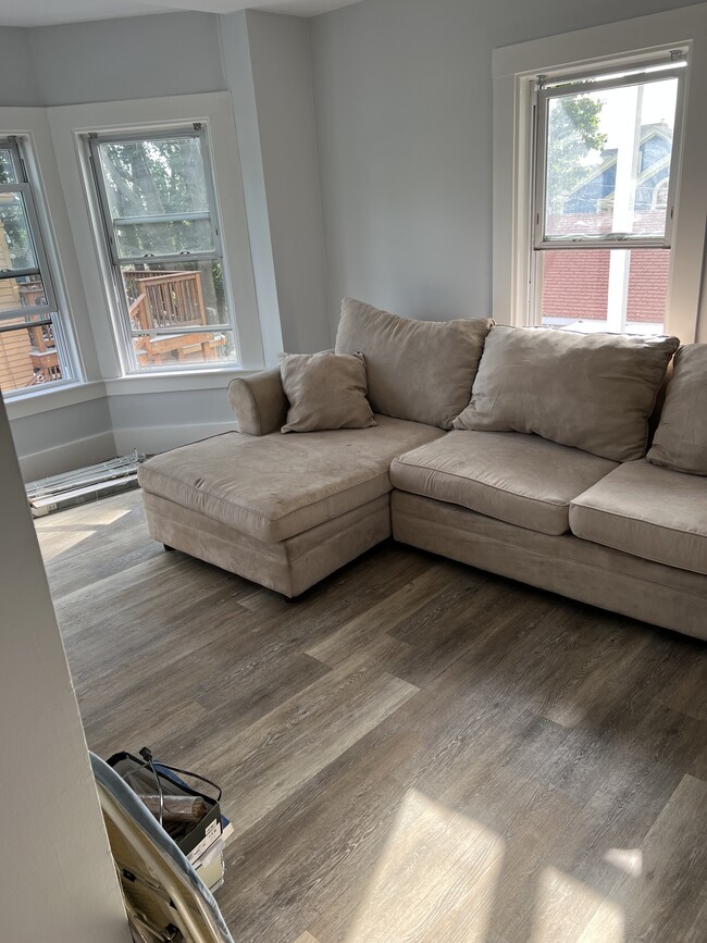 Building Photo - 8 South St