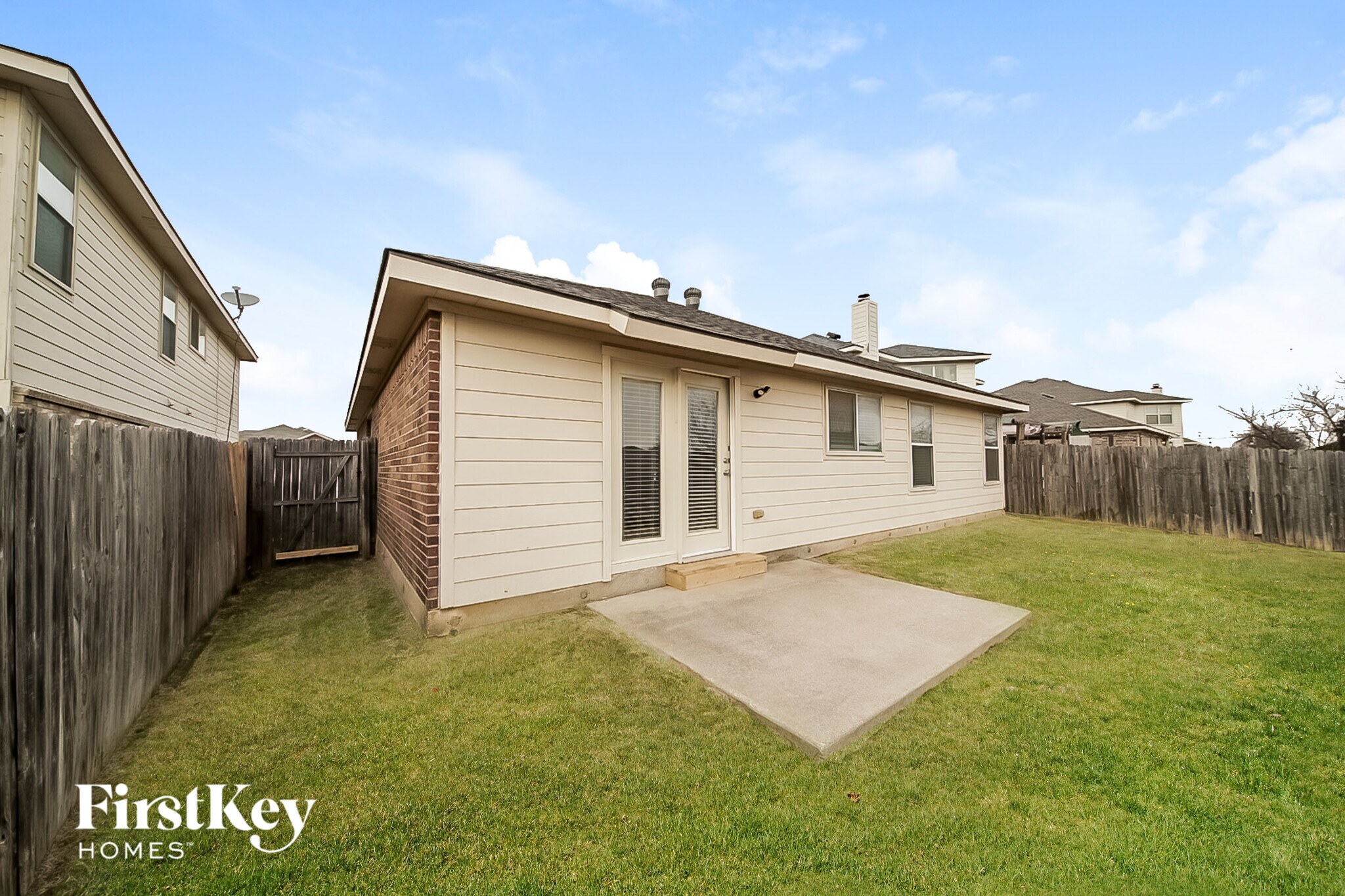 Building Photo - 2136 Benning Way