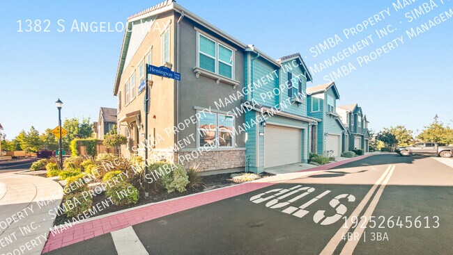 Building Photo - 1382 S Angelou Wy