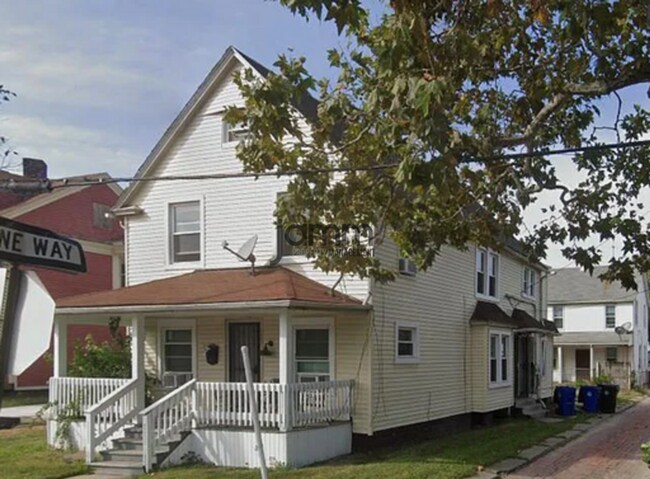 Building Photo - 2602 Vega Ave