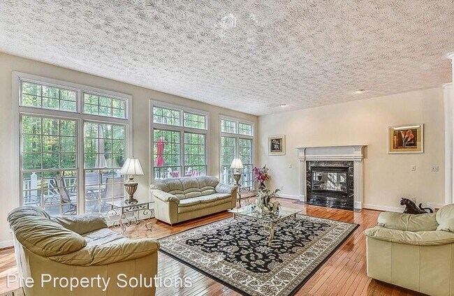 Building Photo - 5 br, 4 bath House - 3416 Burgh Lane