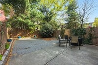 Building Photo - 1017 Park Ave