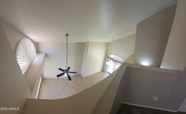 Building Photo - 4256 W Park Ave