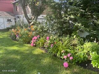 Building Photo - 21 Pearce Ave