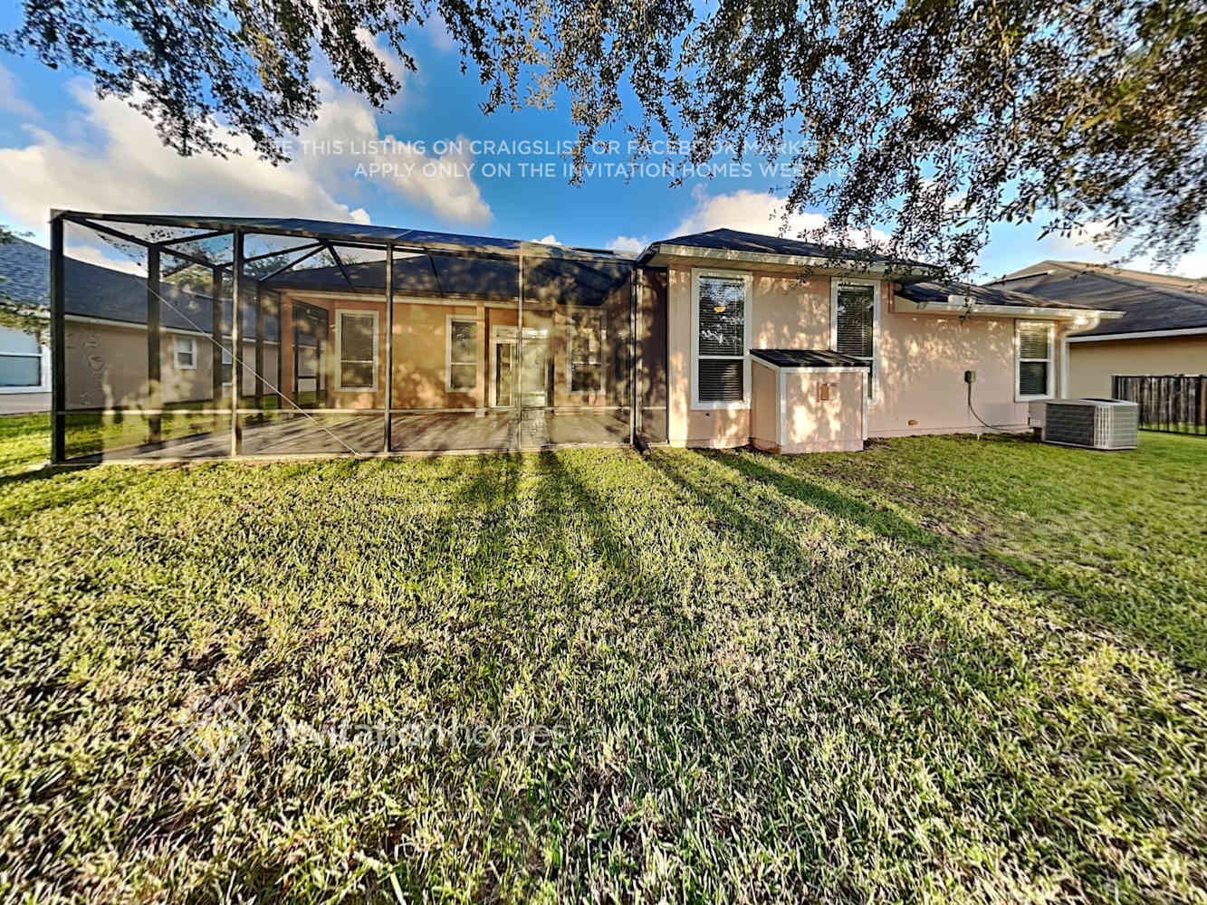 Building Photo - 13928 Fish Eagle Dr E