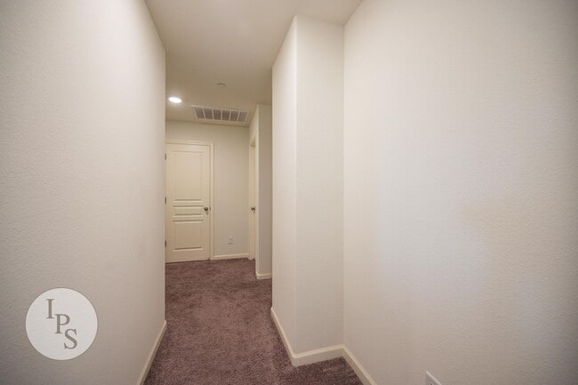 Building Photo - Sanger 2-Story Home, SOLAR!!!  4BR/2.5BA, ...