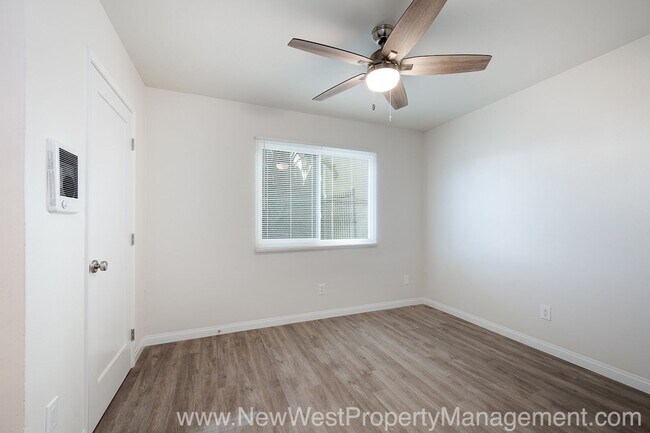 Building Photo - Upgraded Sherman Heights 1 Bedroom, Availa...