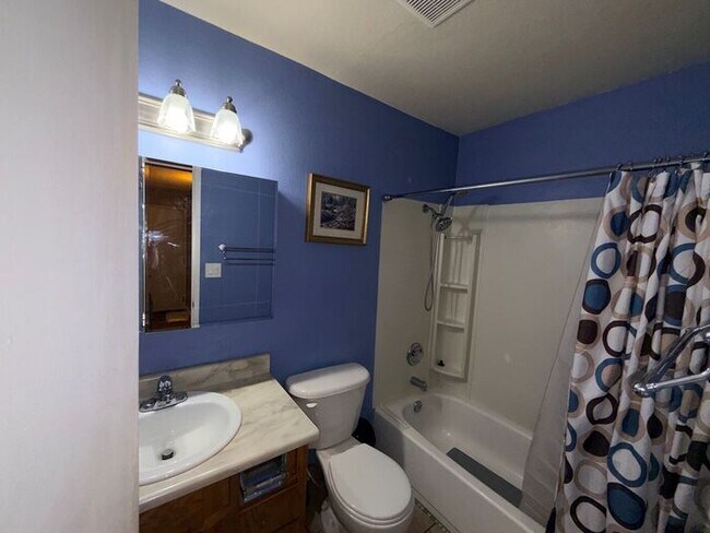 Building Photo - North Reno Wildcreek Garden Condos Upstairs 2 Bedroom
