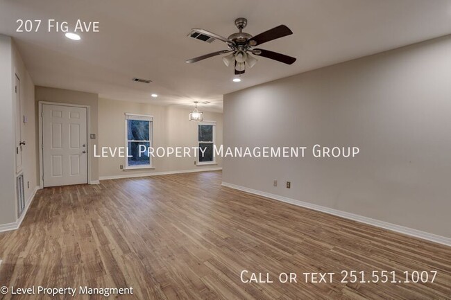 Building Photo - 207 Fig Ave