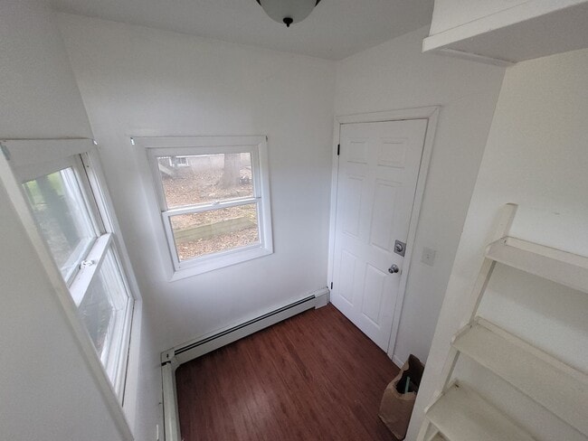 Building Photo - 776 NY-284