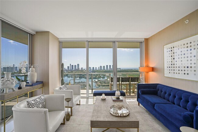 Building Photo - 16385 Biscayne Blvd