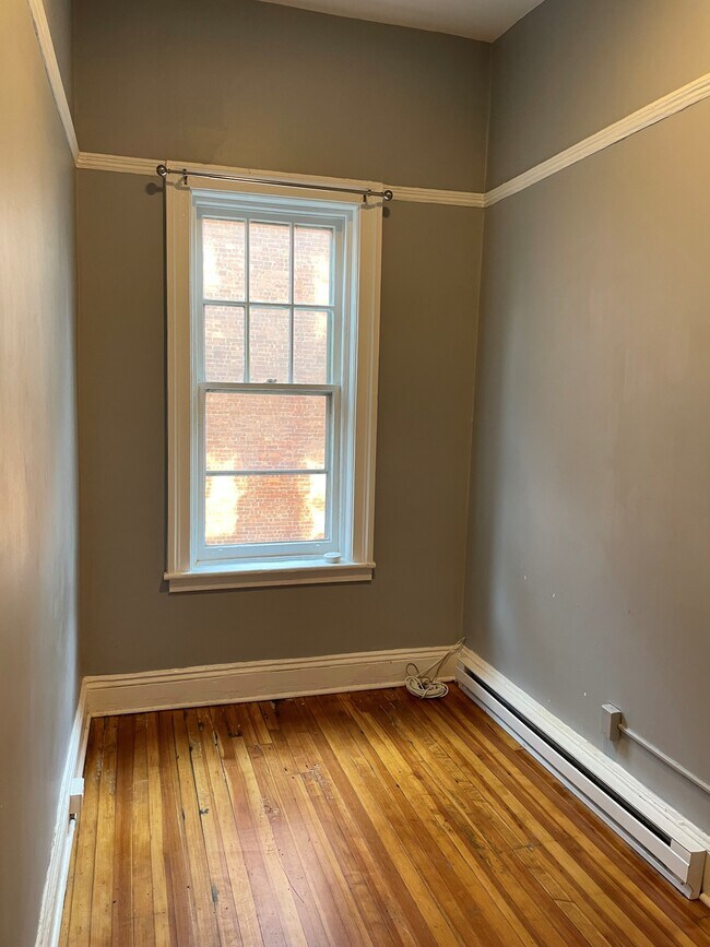 246 Lark St 246 Lark St Albany NY 12210 Apartment Finder