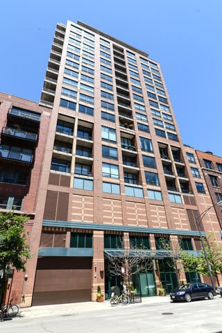 Primary Photo - 400 W Ontario St