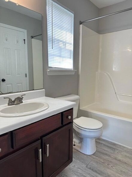 Building Photo - 3111 Holly Brook Cir