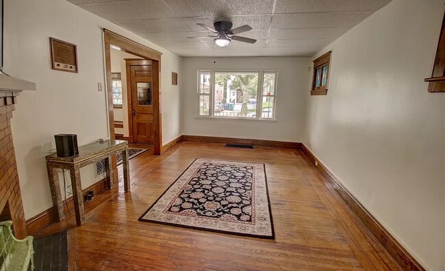 Building Photo - 79 Meech Ave