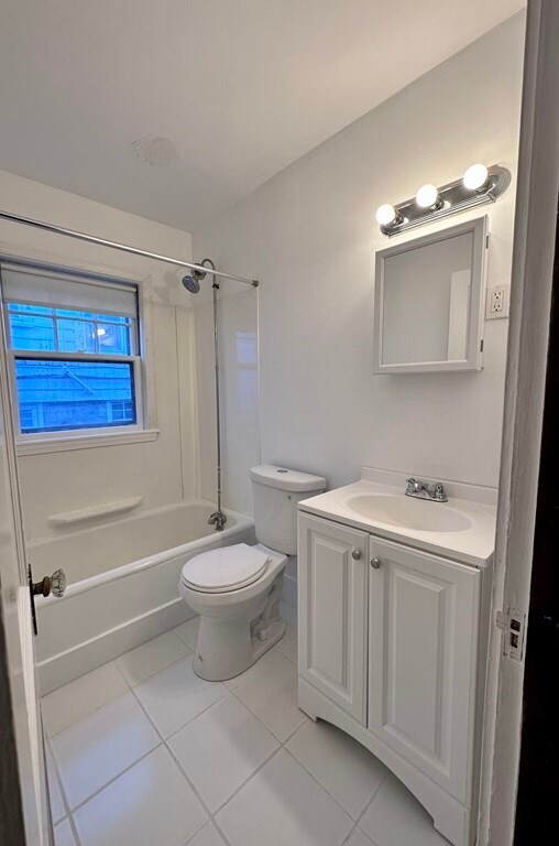 Building Photo - 289 Highland Ave