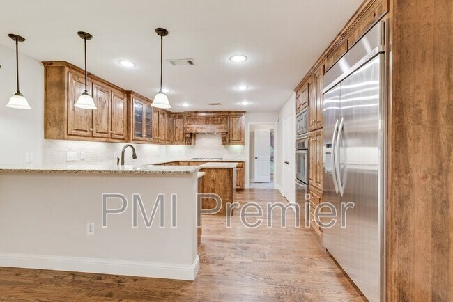 Building Photo - 14077 Brookridge Dr