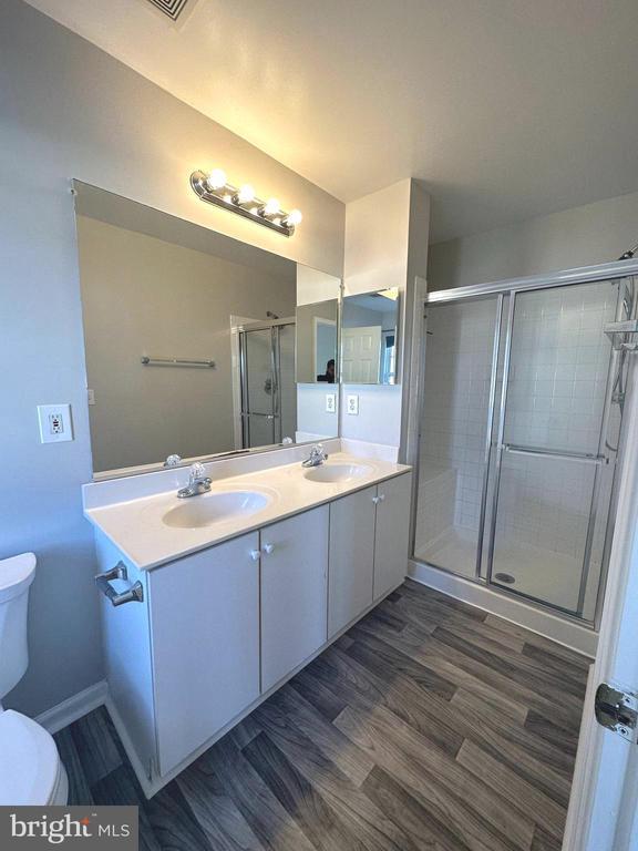 Building Photo - 45514 Cambers Trail Terrace