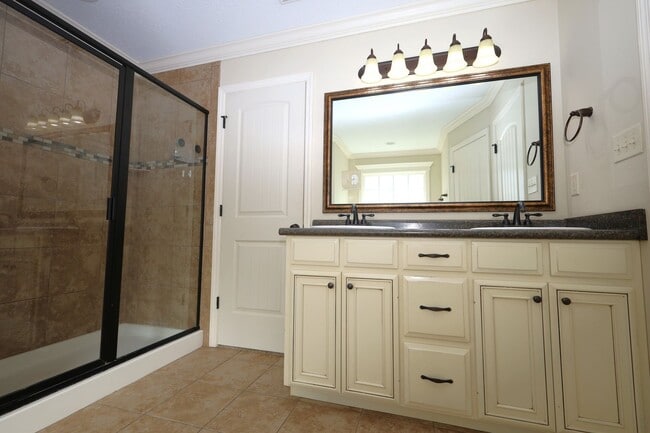 Building Photo - 4093 Nelson Hill Pl