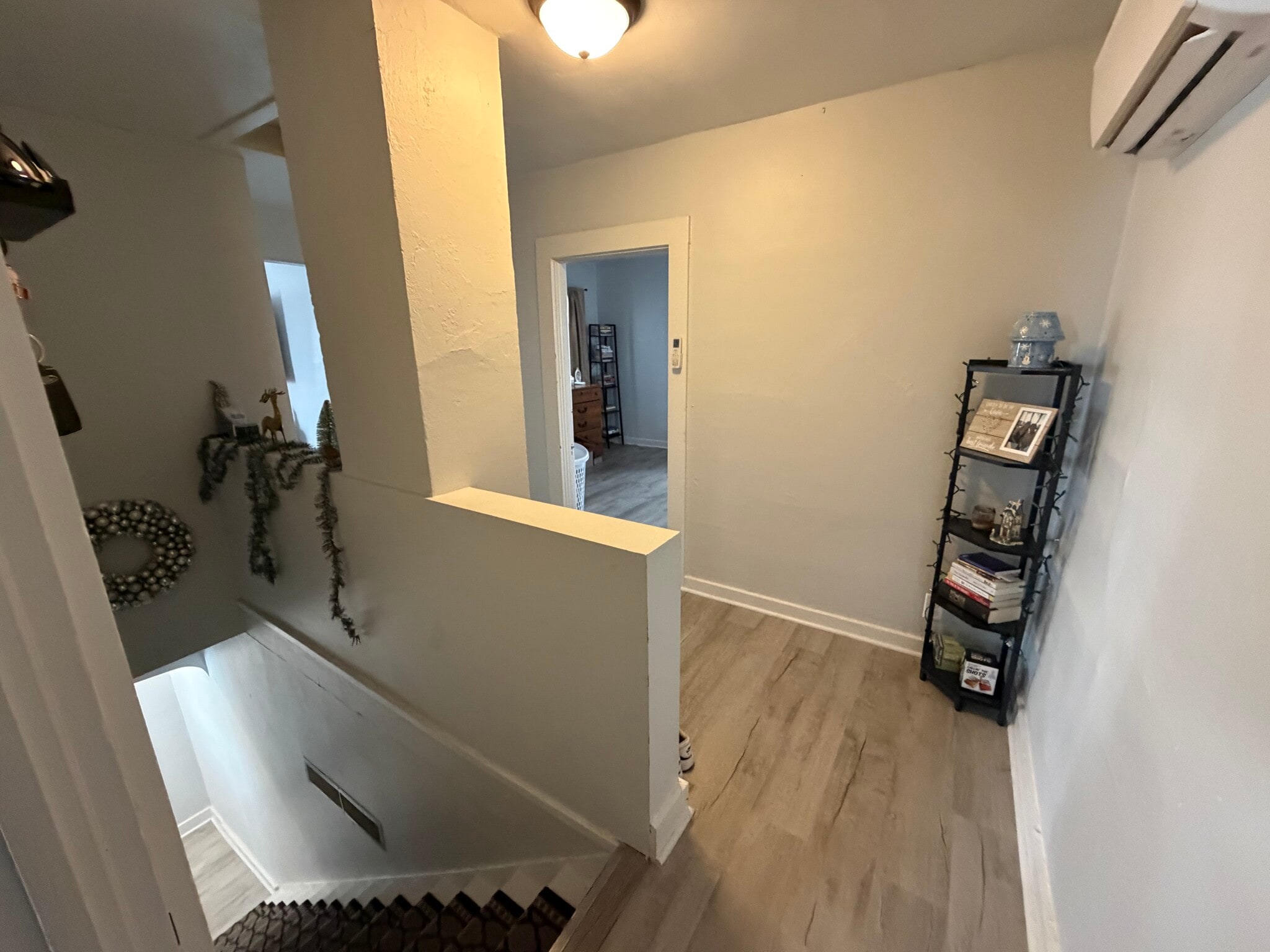 Building Photo - 207 S Jefferson St