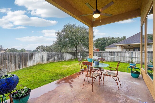 Building Photo - 2622 Fairwood Dr