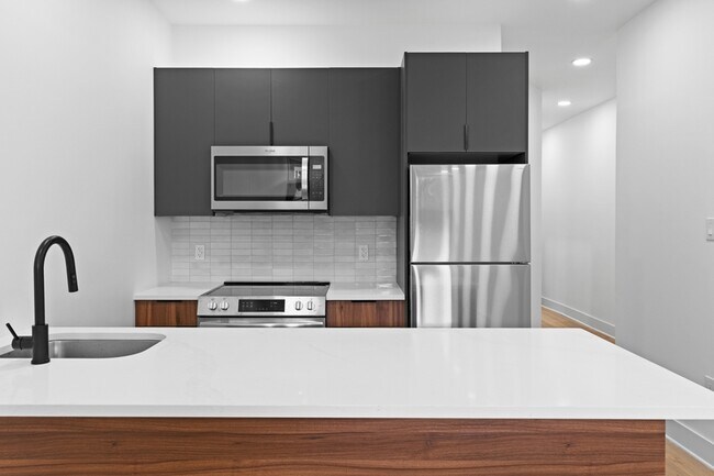 Building Photo - 4503 N 19th St