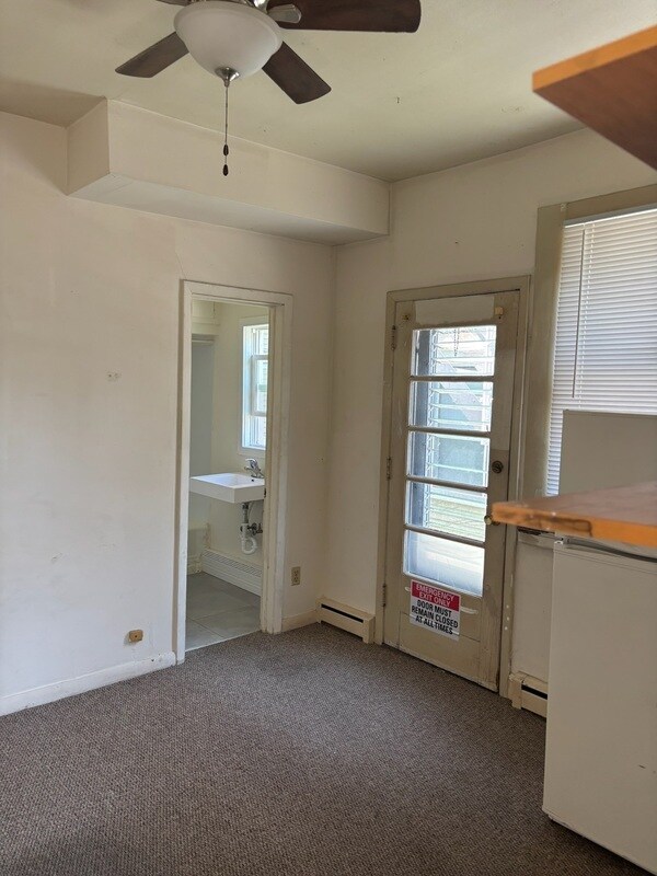 Building Photo - 125 E Gorham St
