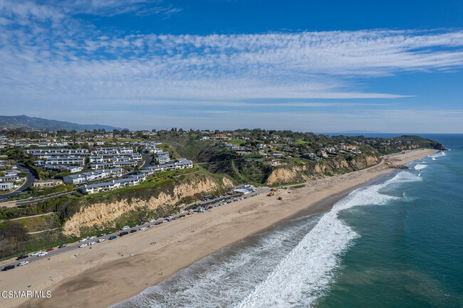 Building Photo - 29712 Zuma Bay Way