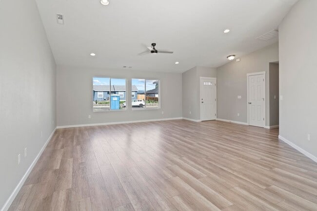 Building Photo - 1004 Brandon Way