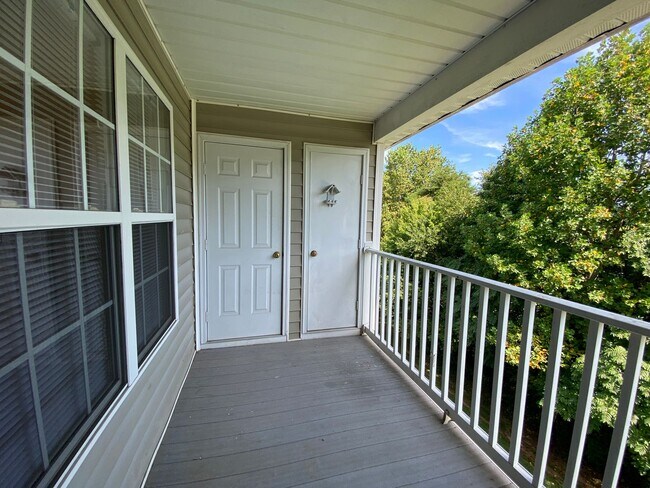 Building Photo - 533 Scholastic Ct