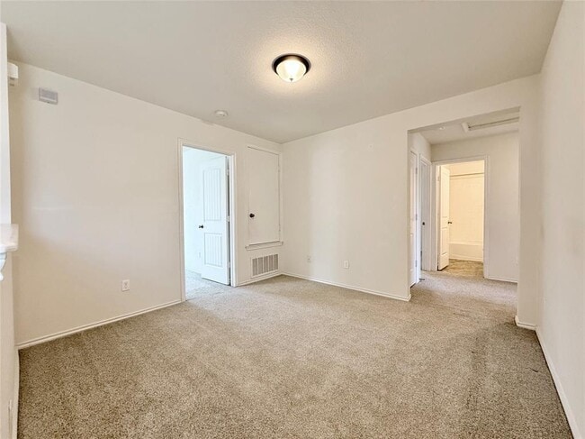 Building Photo - 2117 Townsman Trail
