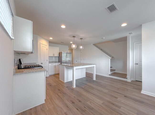 Building Photo - 2848 Blue Blossom Trail