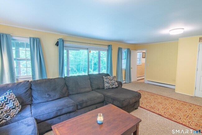 Building Photo - 113 Dogwood Ln