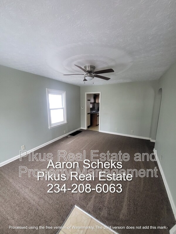 Building Photo - 625 Hollibaugh Ave