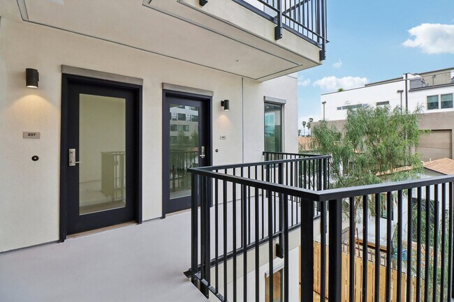 Building Photo - 4456 30th Street - North Parks Elevated Spanish Style Community