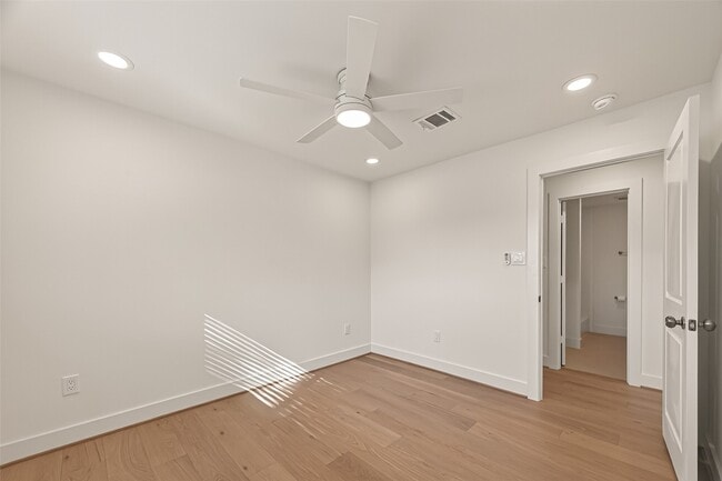 Building Photo - 9242 Autauga St