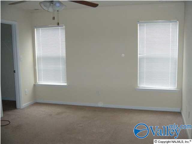 Building Photo - 15837 Flat Rock Ct NW