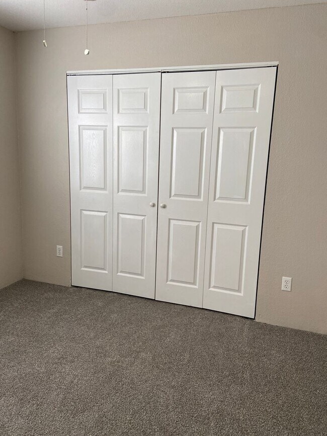 Building Photo - Apartment in Branson East, Kirbyville