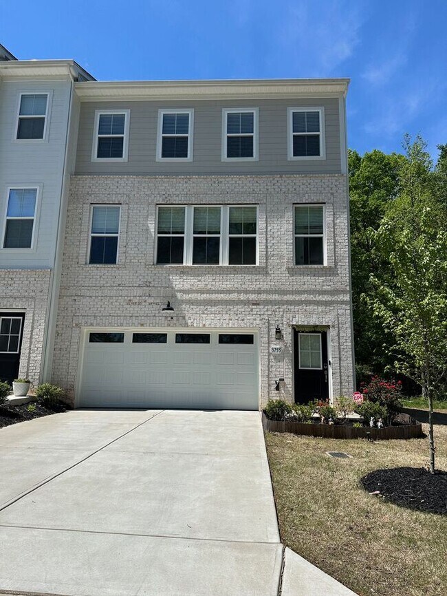 Primary Photo - SPACIOUS TOWNHOME