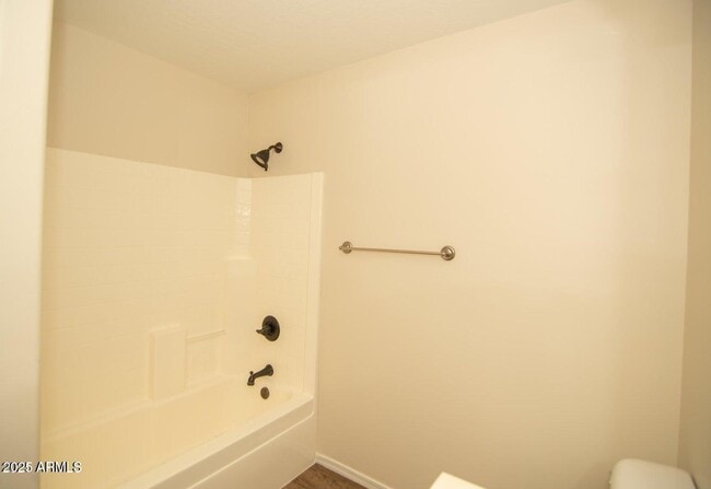 Building Photo - 605 N 111th Dr