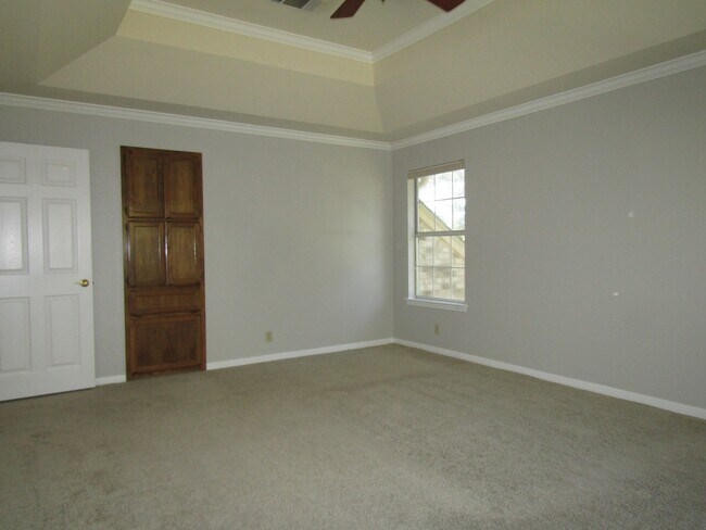 Building Photo - 10602 Cranford Ct