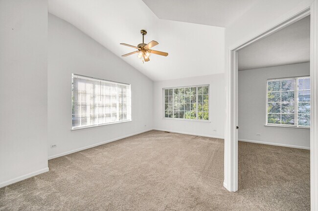 Building Photo - 1252 Townes Cir