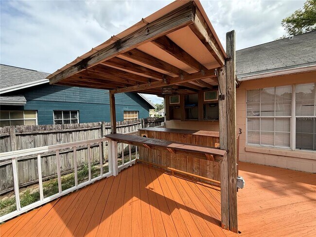 Building Photo - 6521 Garden Spring Ct