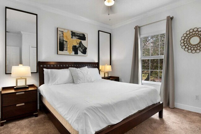 Building Photo - 7450 Gathering Dr