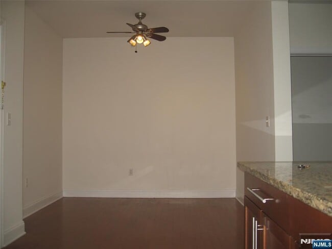 Building Photo - 2411 Windsor Park Ct